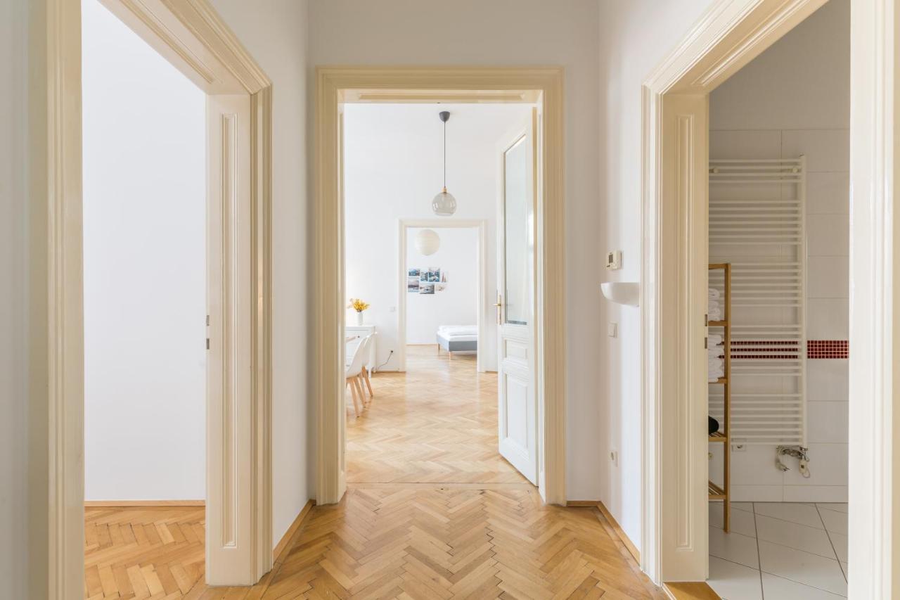 Grand Viennese Wien