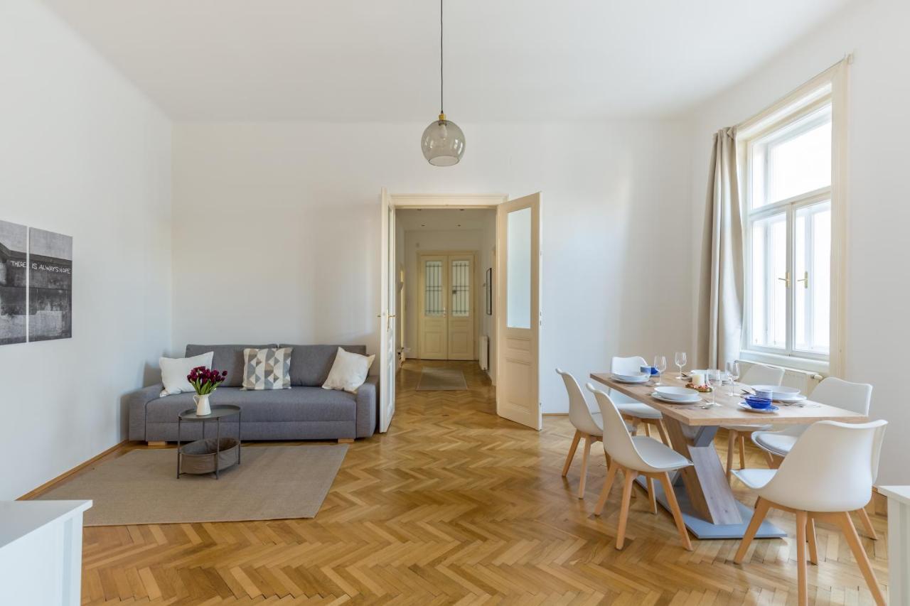 Grand Viennese * Wien